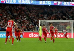 哈兰德：从天才少年到足球巨星的崛起之路与未来展望